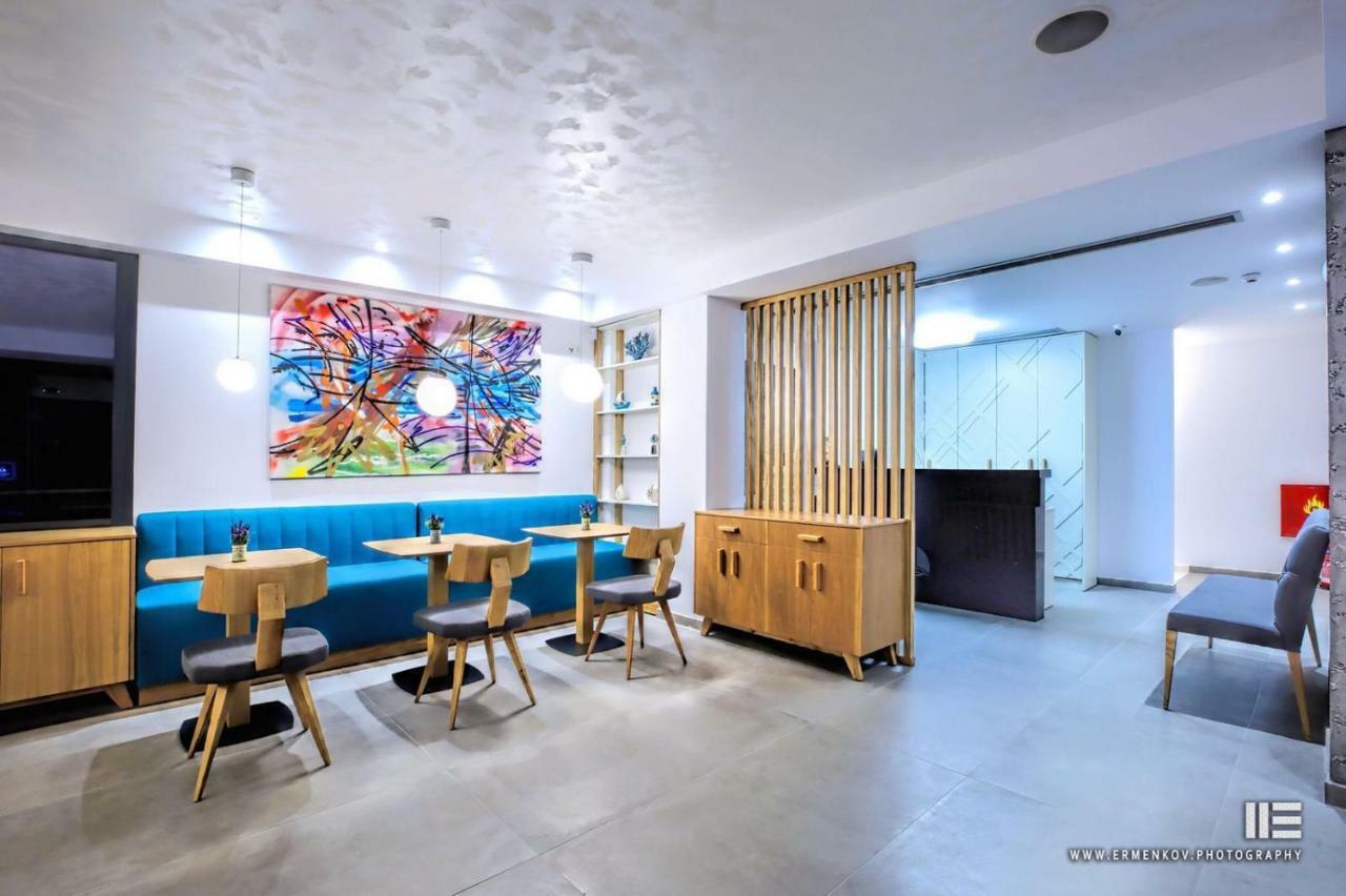 Senso Suites Néa Péramos المظهر الخارجي الصورة