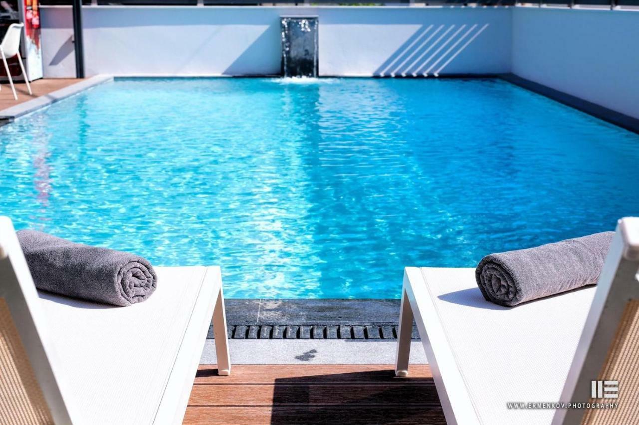 Senso Suites Néa Péramos المظهر الخارجي الصورة